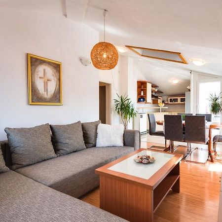 Apartment Saint Michael シベニク エクステリア 写真